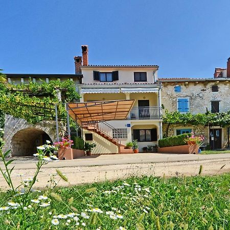 Apartment Lili Пореч Экстерьер фото